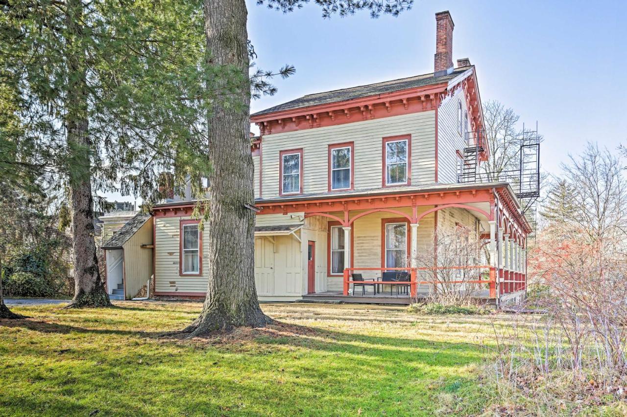 Historic Poughkeepsie Apt - Walkable Location 外观 照片