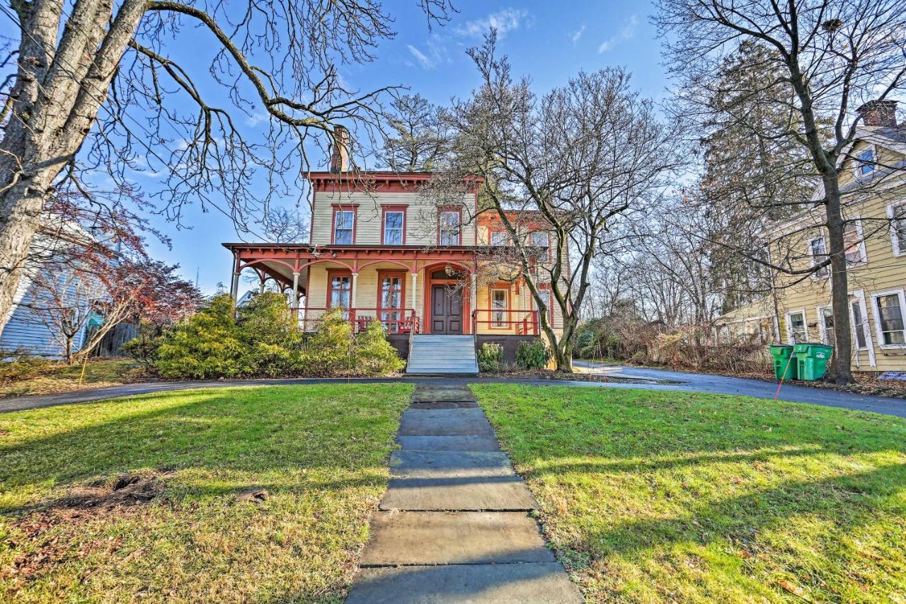 Historic Poughkeepsie Apt - Walkable Location 外观 照片